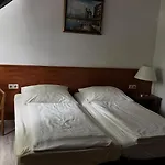 Westfalenkrug Hotel