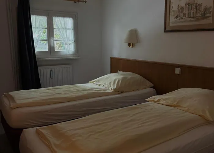 Отель Westfalenkrug *