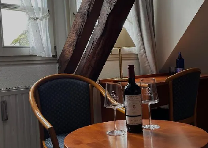 Отель Westfalenkrug *